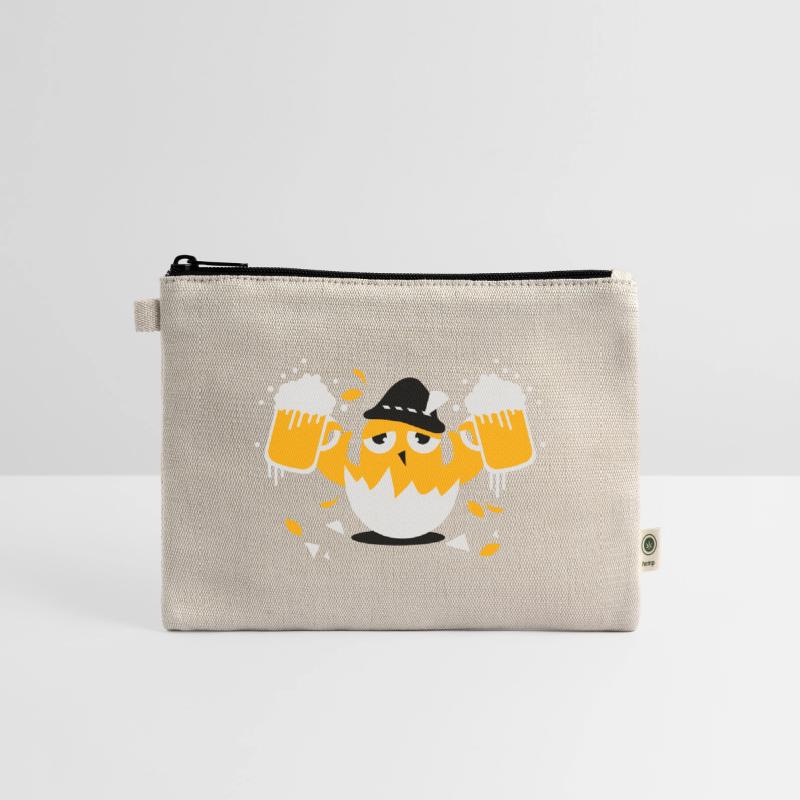 Bavarian chicken with two beer mugs