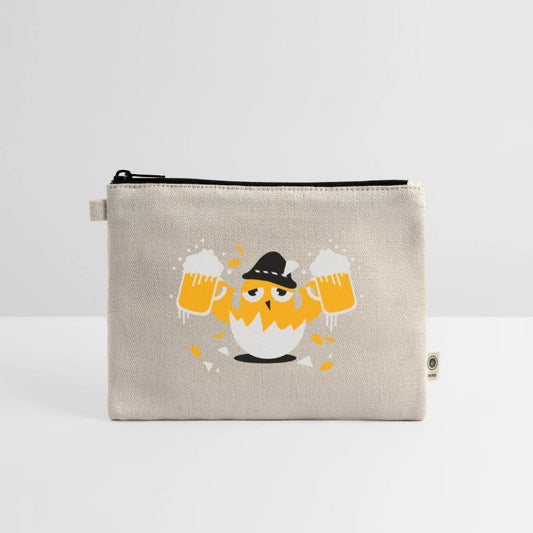 Bavarian chicken with two beer mugs