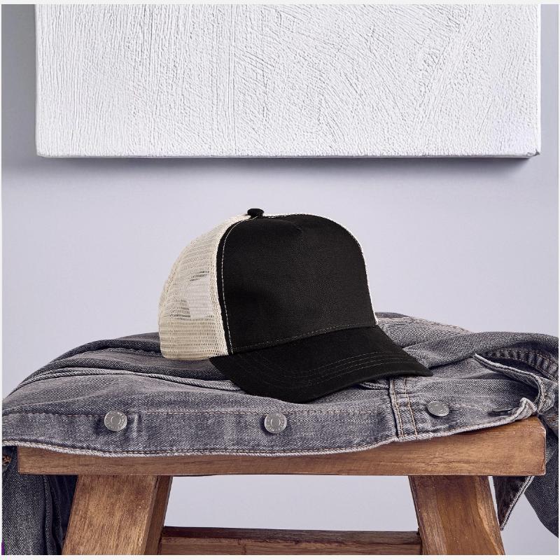 Nature’s Mind – A Green Perspective