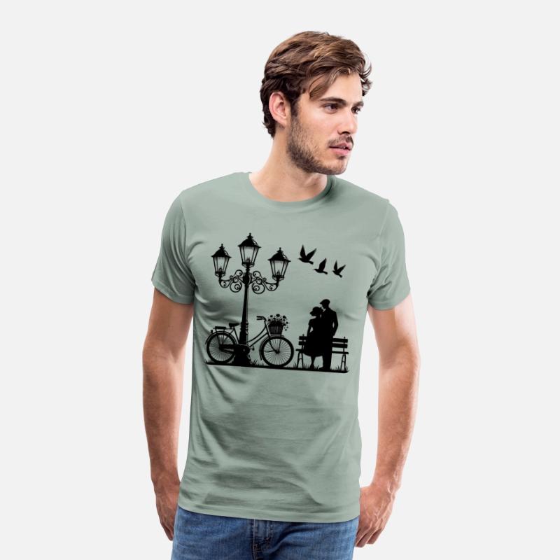 Timeless Romance Under the Lamp Post